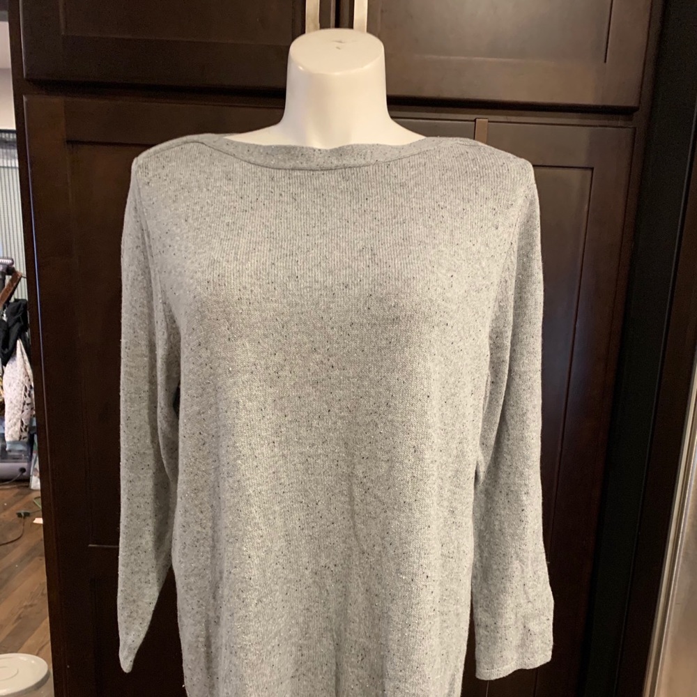 Karen Scott Gray boatneck sweat…